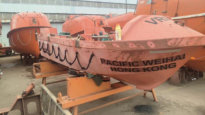 Rescue Boat_Before